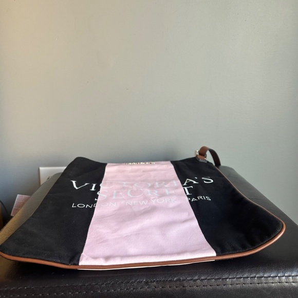 Victoria’s Secret Pink & Black Tote Bag with Crossbody Strap - Picture 4 of 11